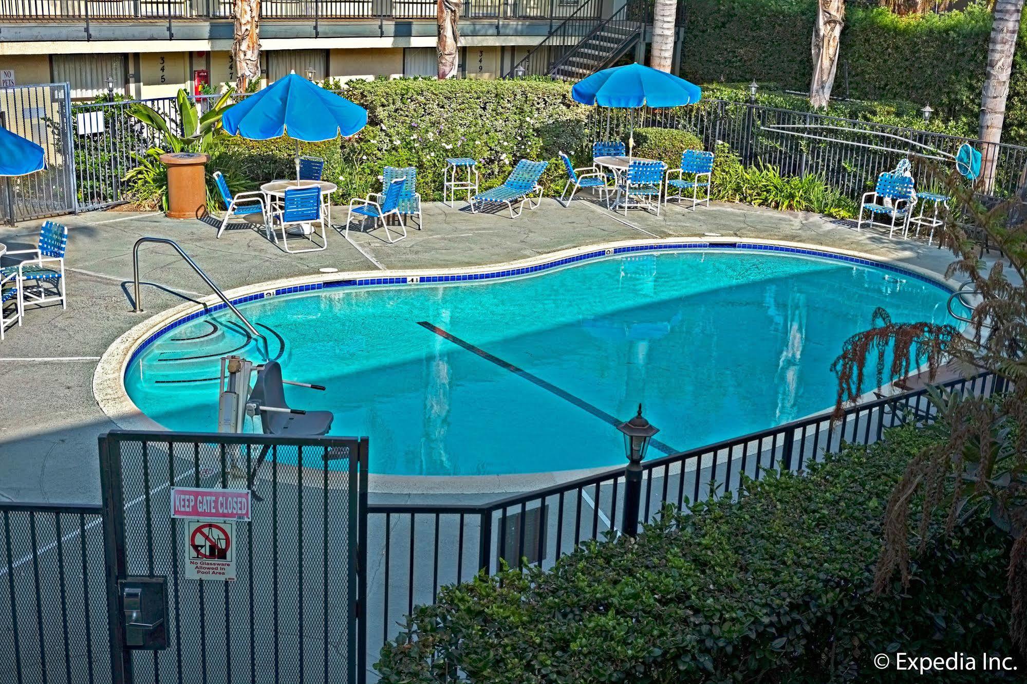 Lemon Heights Inn Tustin Kültér fotó